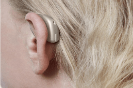 Quels sont les meilleurs appareils auditifs invisibles-min