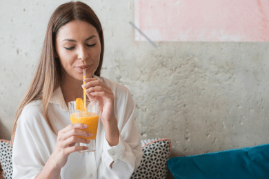 Acouphènes et alcool sont-ils liés ?